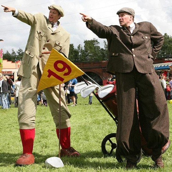 Stilt Walkers (Golfing Giants) 